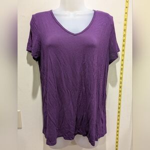 Women's Purple Short Sleeve Tee size Medium